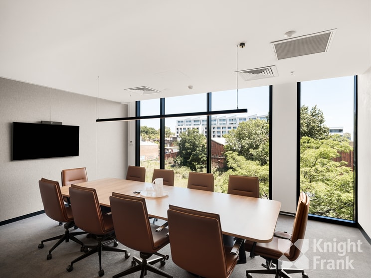 Click to view all images 11 Bowden Street Alexandria NSW 2015 - Image 3