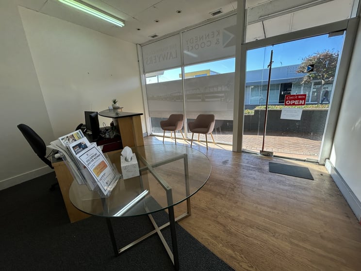 Click to view all images 4/57 Kinghorne Street Nowra NSW 2541 - Image 3