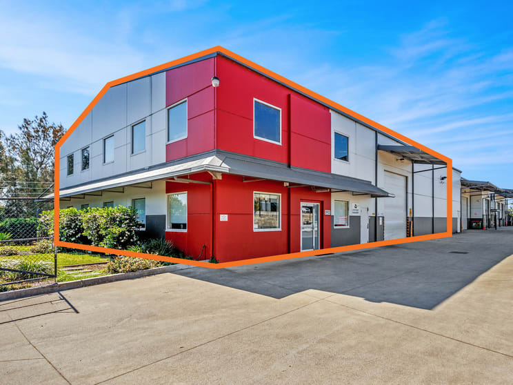 Click to view all images 1/113 Stenhouse Drive Cameron Park NSW 2285 - Image 1