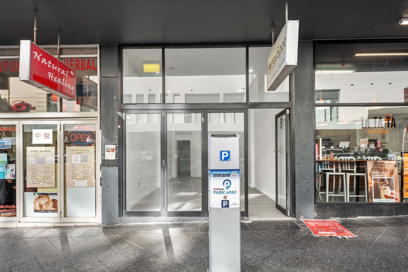 Click to view all images 8/2 Gray Street Bondi Junction NSW 2022 - Image 1