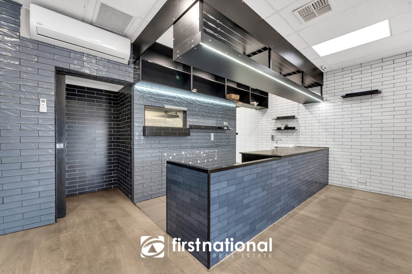 5/2 Raymond Mcmahon Boulevard Endeavour Hills VIC 3802 - Image 3