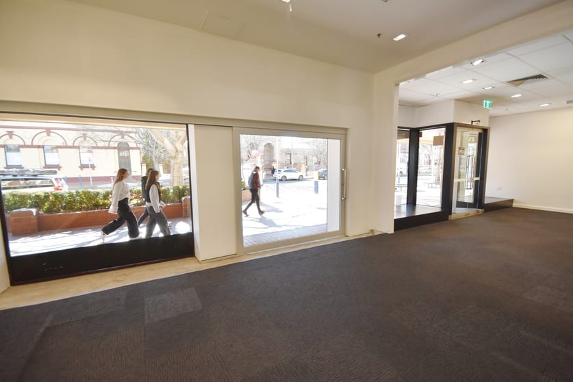 2-3/569 Dean Street Albury NSW 2640 - Image 2