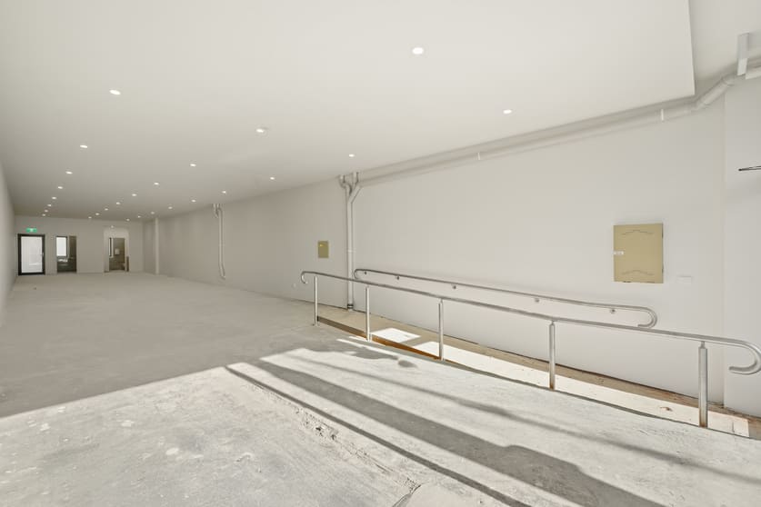 Click to view all images 1382 Toorak Road Camberwell VIC 3124 - Image 2