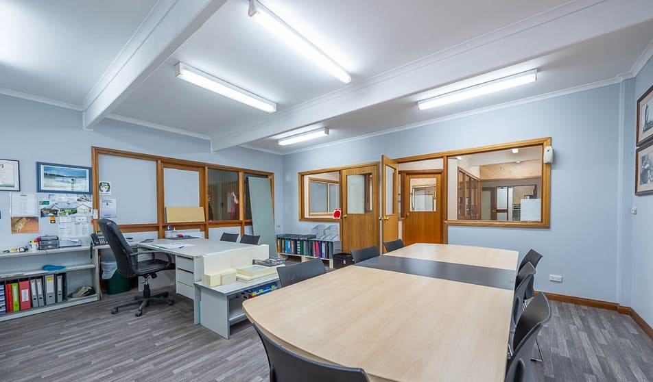 Click to view all images 295A COMMERCIAL STREET WEST Mount Gambier SA 5290 - Image 3