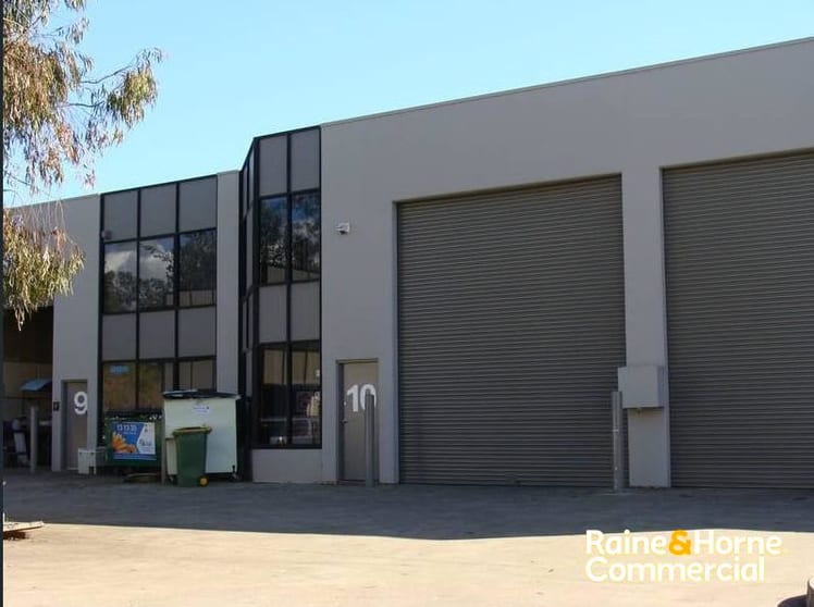 Click to view all images 10/29 Helles Avenue Moorebank NSW 2170 - Image 1