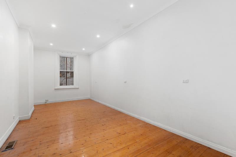 Click to view all images Level 1/Level 1, 380 Elizabeth Street Melbourne VIC 3000 - Image 3