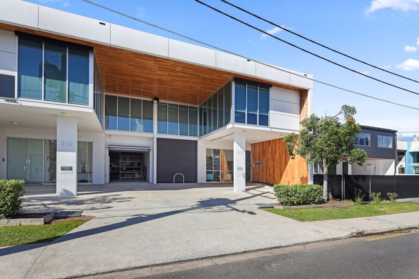 Click to view all images Unit 4/13 Manilla St East Brisbane QLD 4169 - Image 1