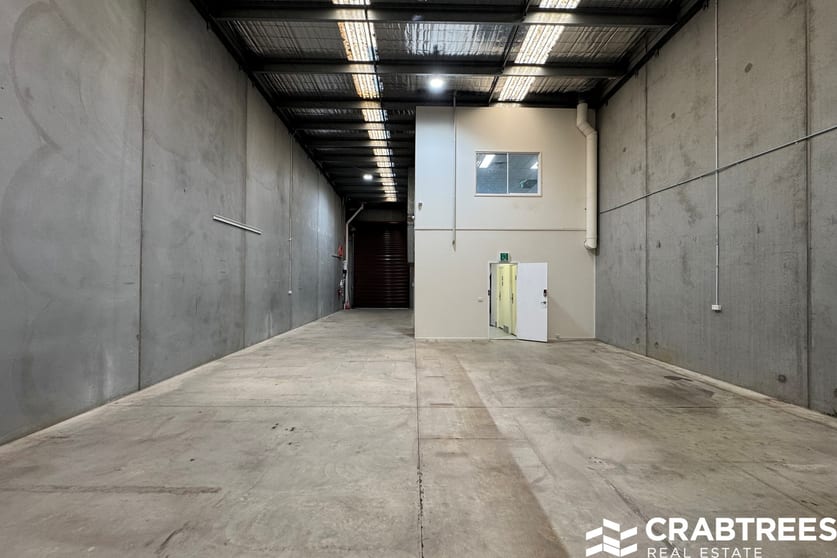 Click to view all images D3/2A Westall Road Springvale VIC 3171 - Image 2
