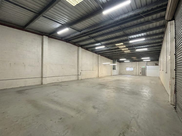 Click to view all images 5/40 Machinery Drive Tweed Heads South NSW 2486 - Image 2