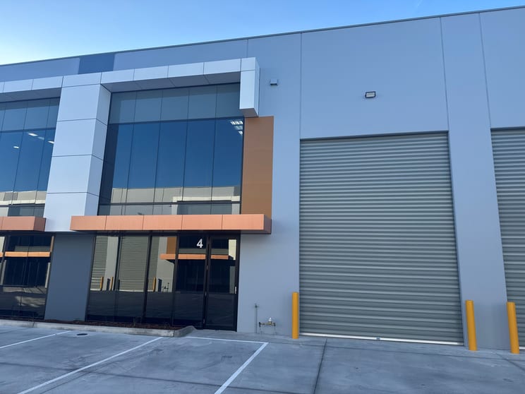 Click to view all images 4 Impact Way Cranbourne North VIC 3977 - Image 1