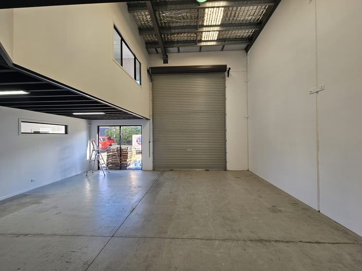 Click to view all images Burleigh Heads QLD 4220 - Image 3