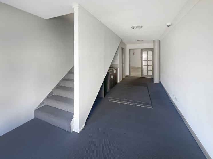 Click to view all images 10/19 Lyell Street Mittagong NSW 2575 - Image 2