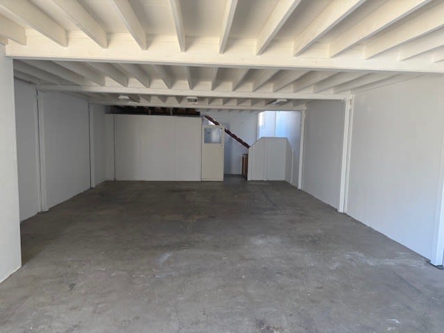 Click to view all images 2/3 Barnett Place Molendinar QLD 4214 - Image 1