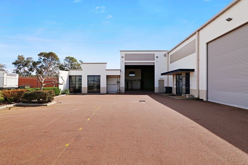 Click to view all images 4/79 Catalano Circuit Canning Vale WA 6155 - Image 2