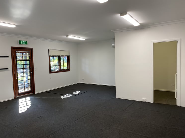 Click to view all images Unit 5/1 Soldiers Road Roleystone WA 6111 - Image 3