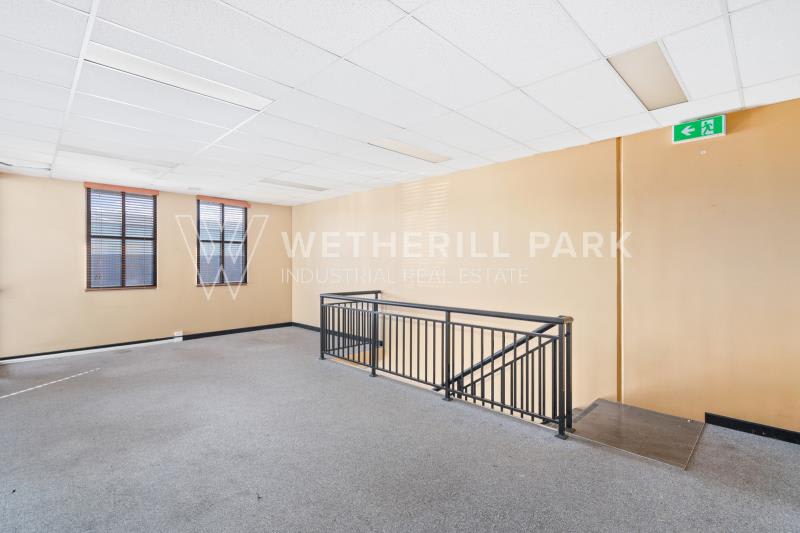 Click to view all images Smithfield NSW 2164 - Image 3
