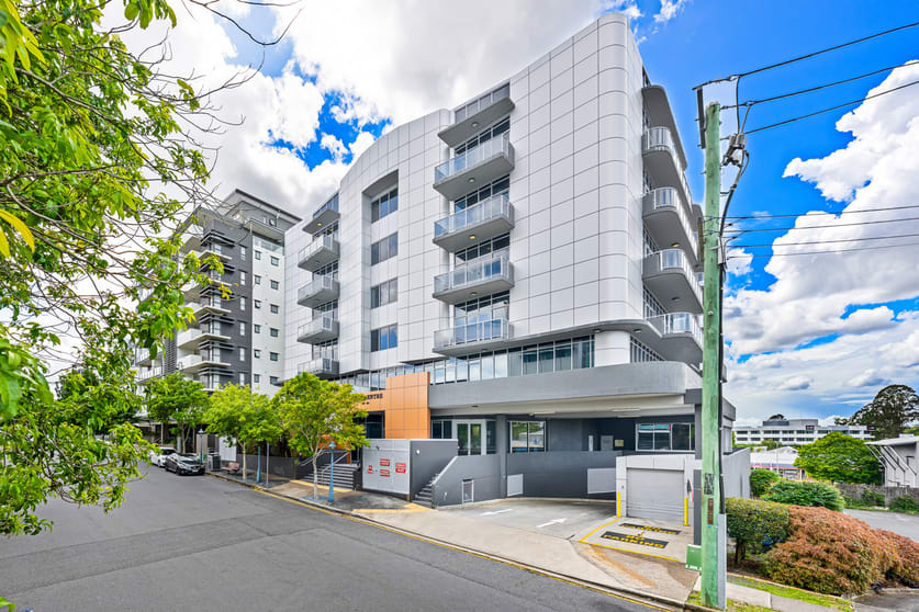 7B/50-56 Sanders Street Upper Mount Gravatt QLD 4122 - Image 1