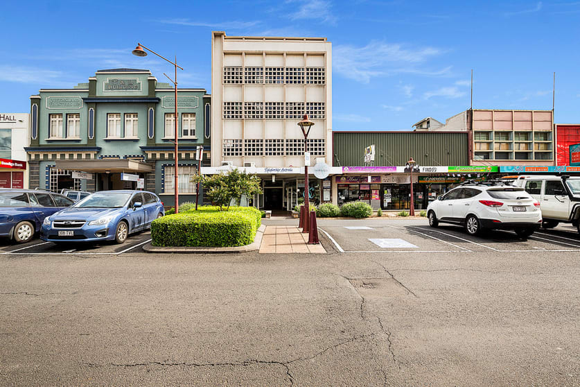 Click to view all images 2B/158 Margaret Street Toowoomba City QLD 4350 - Image 1