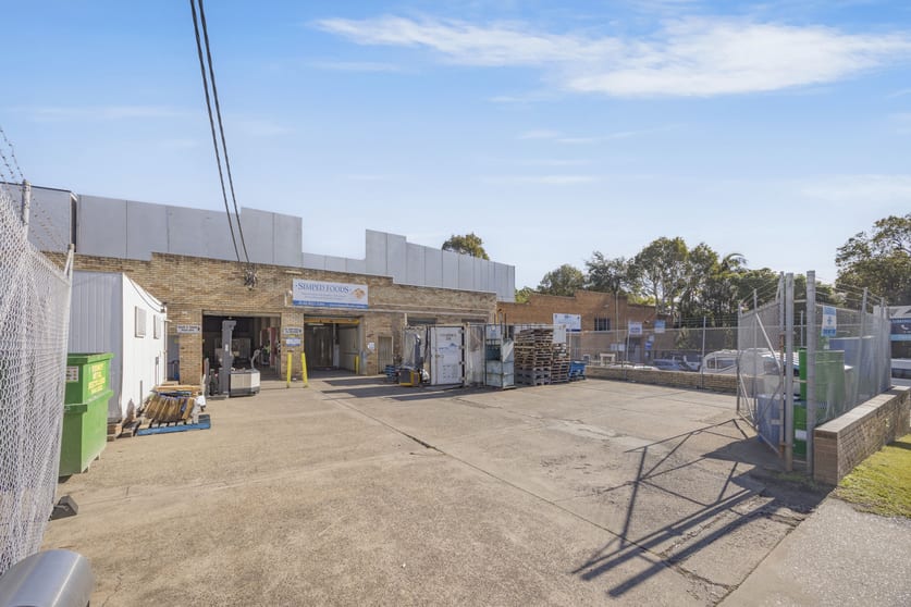 Click to view all images 85 Bath Road Kirrawee NSW 2232 - Image 1