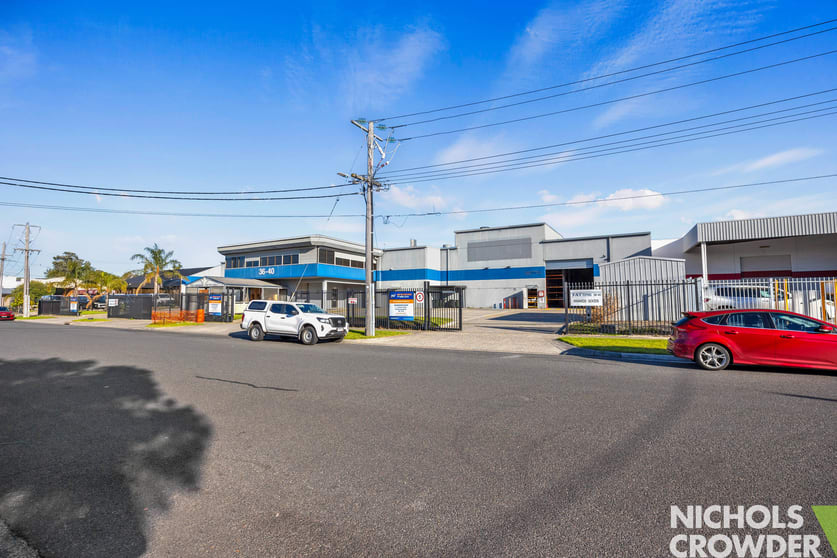 Click to view all images 36-40 Shearson Crescent Mentone VIC 3194 - Image 2