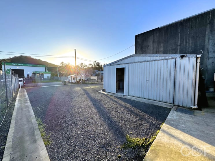 Click to view all images 8 Tatura Avenue Gosford NSW 2250 - Image 3