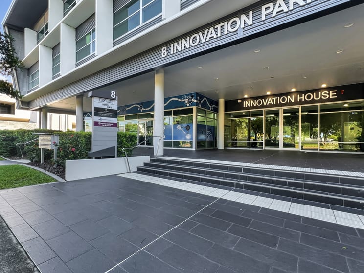 8 & 9/8 Innovation Parkway Birtinya QLD 4575 - Image 3