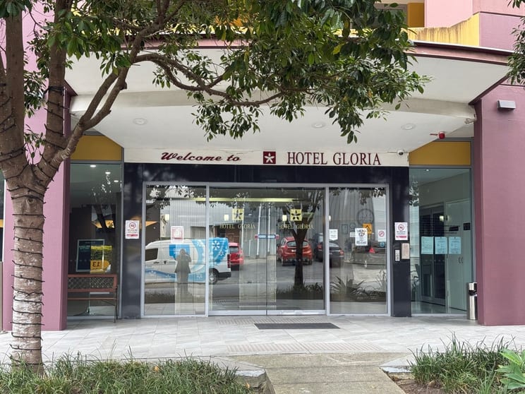 Click to view all images GF Suite 1/14 Carol Avenue Springwood QLD 4127 - Image 1