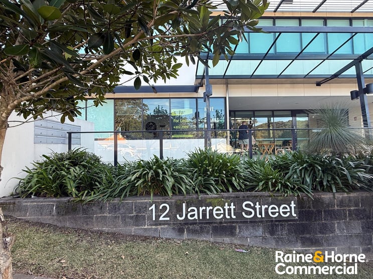 5/12 Jarrett Street North Gosford NSW 2250 - Image 1