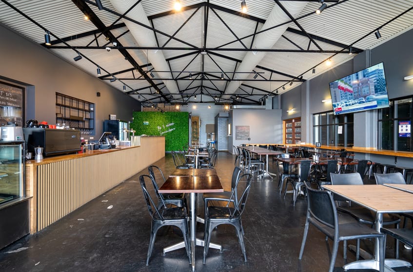 Click to view all images Unit 1/30 Pirie Street Fyshwick ACT 2609 - Image 1