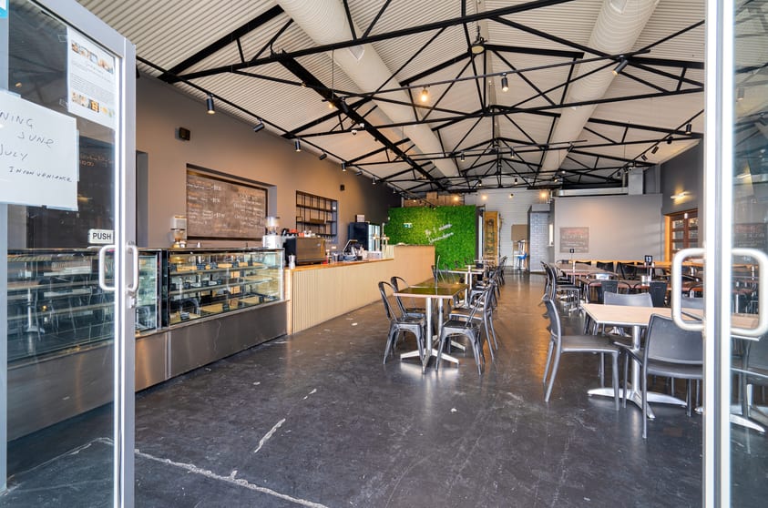 Click to view all images Unit 1/30 Pirie Street Fyshwick ACT 2609 - Image 2