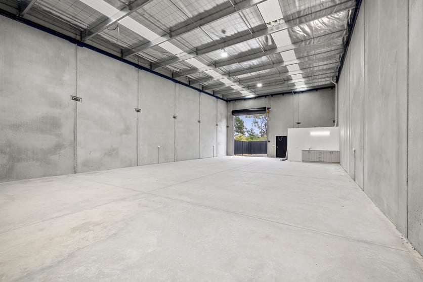 Click to view all images 10/102 Fussell Street Ballarat East VIC 3350 - Image 3