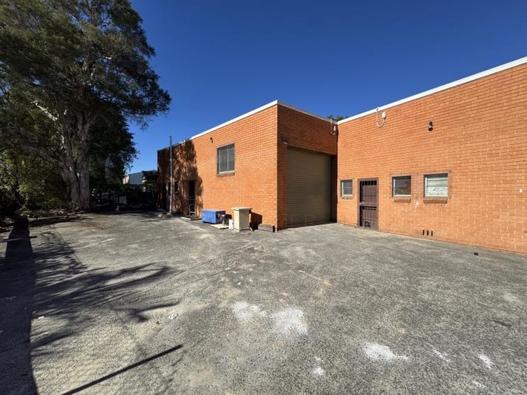 Click to view all images Unit 8/70A Christian Road Punchbowl NSW 2196 - Image 2