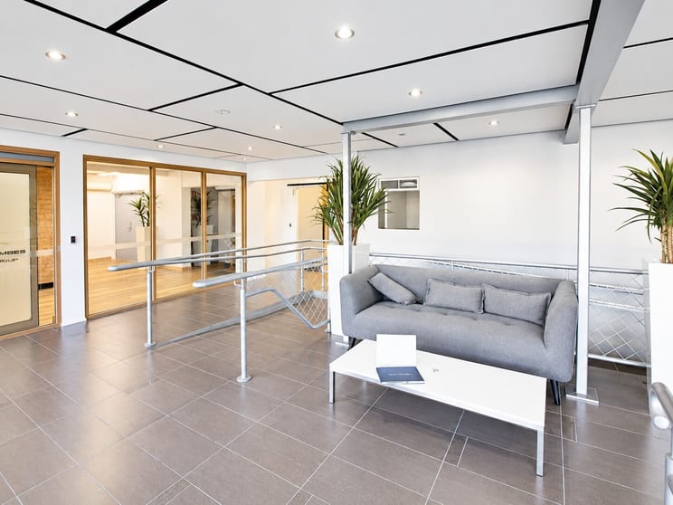 Click to view all images Suite A/281-285 Sturt Street Townsville City QLD 4810 - Image 4