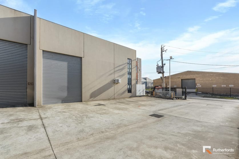1/25-27 Hocking Street Coburg North VIC 3058 - Image 2