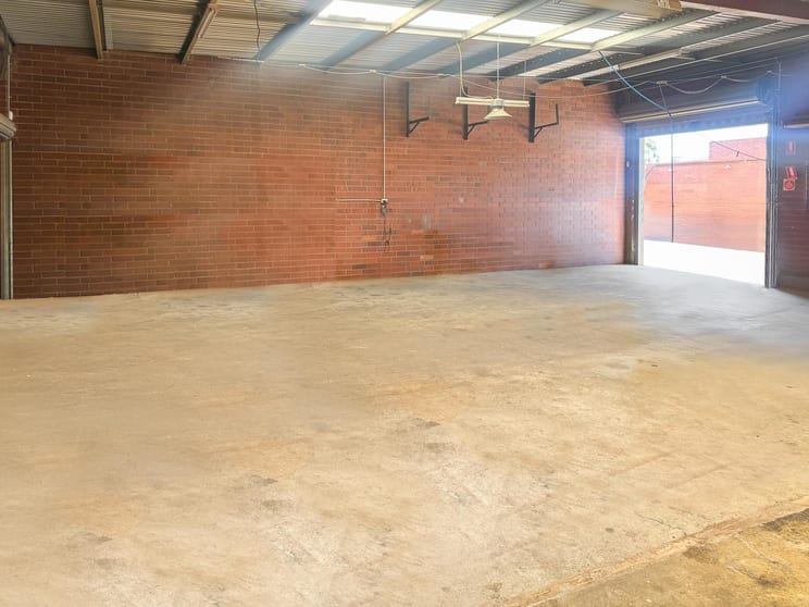 Click to view all images 3/45 Ladner St O'connor WA 6163 - Image 3