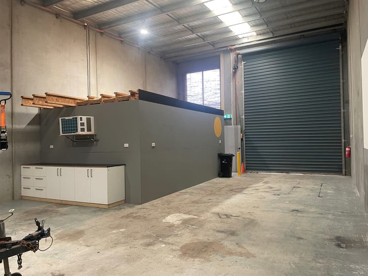 2/2 Eastspur Court Kilsyth South VIC 3137 - Image 3