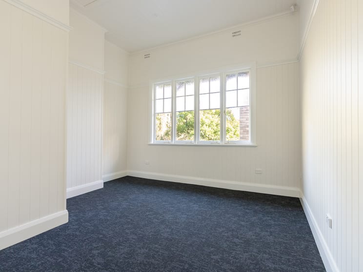 Click to view all images 16 Keen Street Lismore NSW 2480 - Image 3