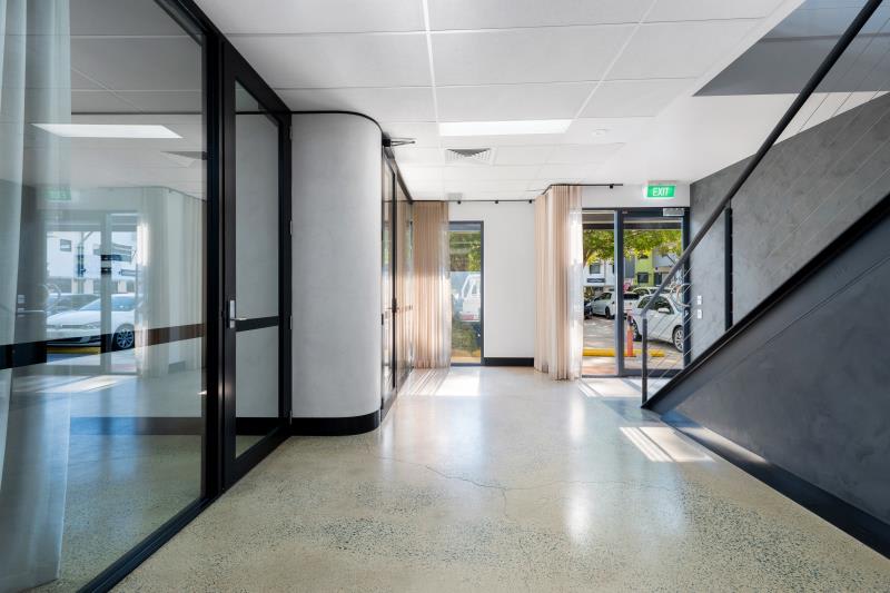 28/76 Doggett Street Newstead QLD 4006 - Image 2