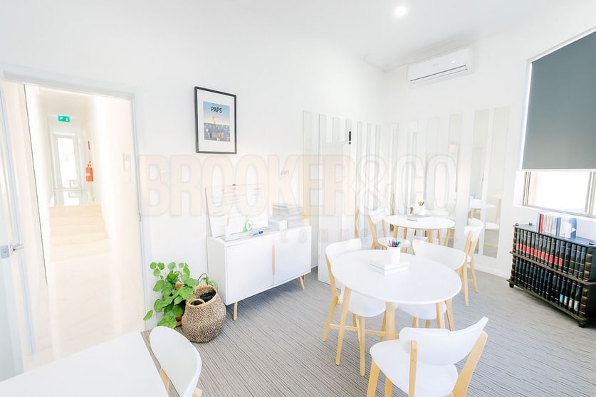 Click to view all images Revesby NSW 2212 - Image 3