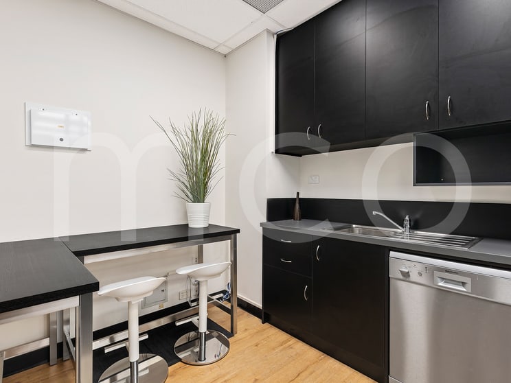 Click to view all images Suite 705/530 Little Collins Street Melbourne VIC 3000 - Image 3
