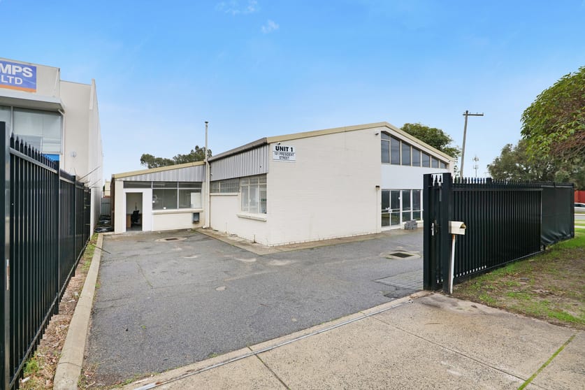 Click to view all images 1/101 President Street Welshpool WA 6106 - Image 1