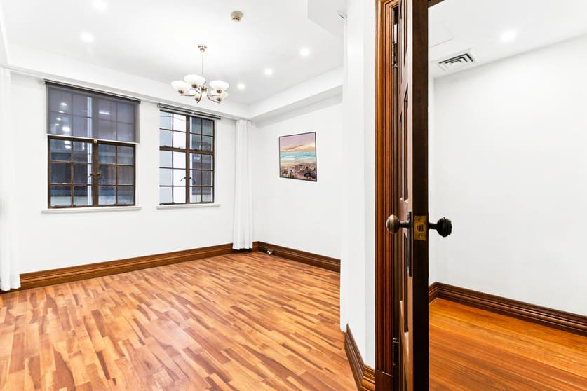 Click to view all images 23/193 Macquarie Street Sydney NSW 2000 - Image 3