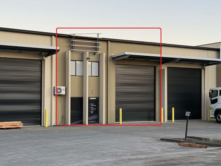 Click to view all images FACTORY 2/19 Technology Drive Arundel QLD 4214 - Image 3