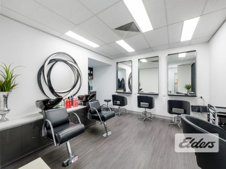 Click to view all images 5/71 Bradley Street Spring Hill QLD 4000 - Image 3