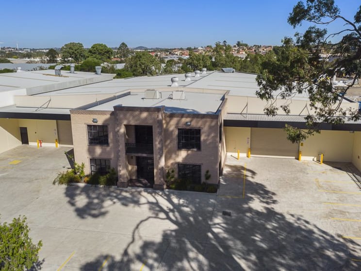 Click to view all images 23 Badgally Road Campbelltown NSW 2560 - Image 2