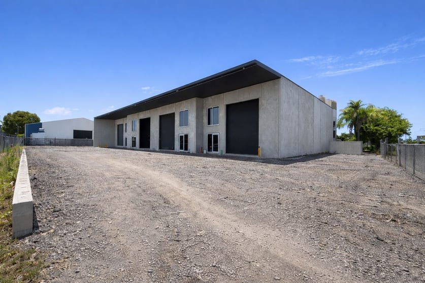 Click to view all images 29 Production Avenue Warana QLD 4575 - Image 3