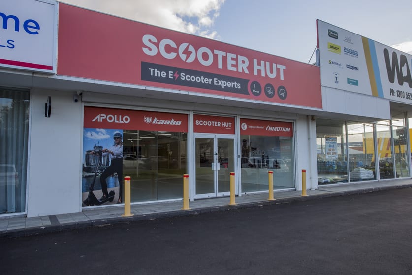 Click to view all images 2/1395 Albany Highway Cannington WA 6107 - Image 1