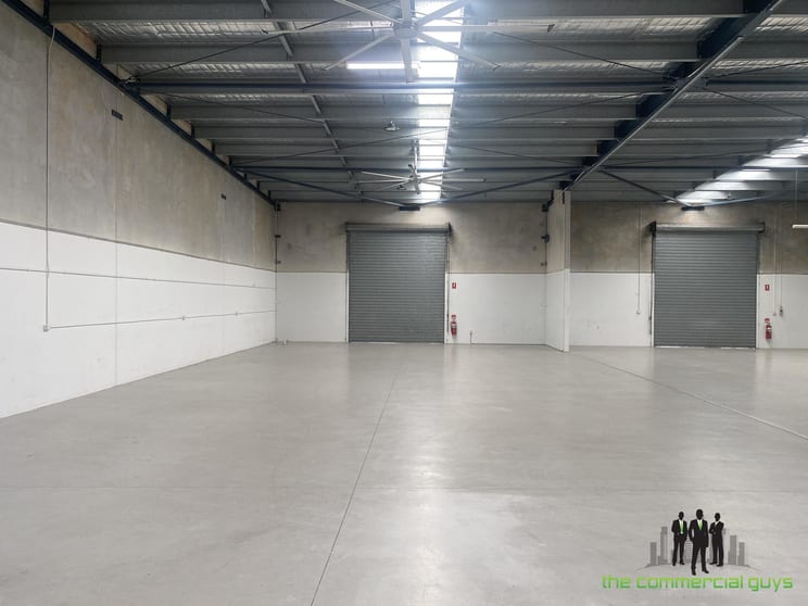 Click to view all images 2/4-6 Boeing Pl Caboolture QLD 4510 - Image 2