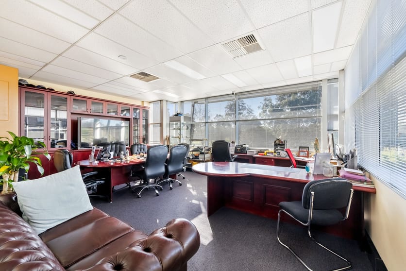 Click to view all images 26/11-21 Underwood Road Homebush NSW 2140 - Image 2