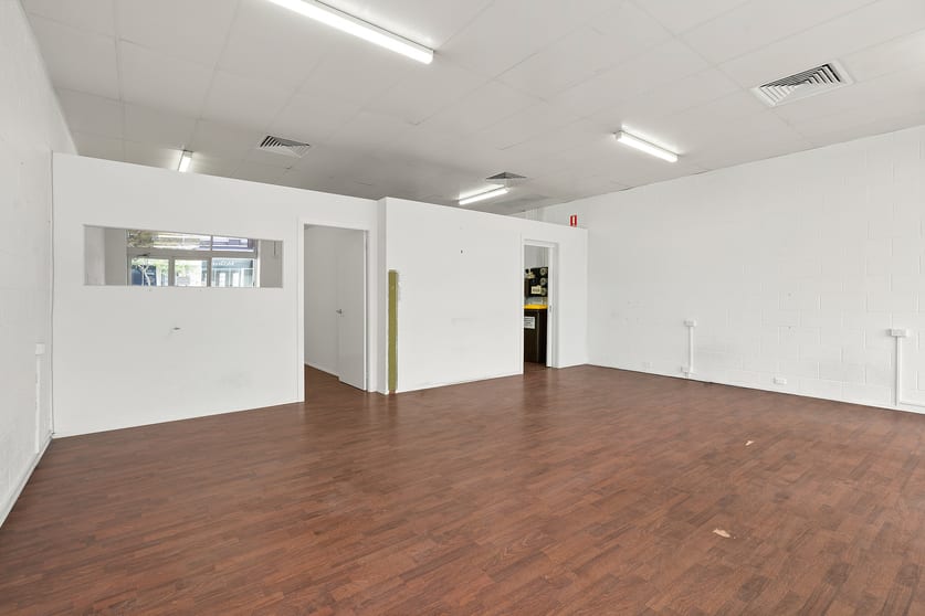 Click to view all images 116-118 Princes Highway Ulladulla NSW 2539 - Image 3